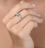 Emerald 0.70ct And Lab Diamonds G/vs 0.50ct 18k White Gold Ring