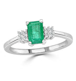 Emerald 6 X 4mm And Diamond 9k White Gold Ring  A3078