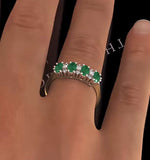 Emerald 0.94ct And Diamond 18k Gold Ring