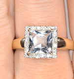 Aquamarine 1.42ct And Diamond 9k Yellow Gold Ring - E5403