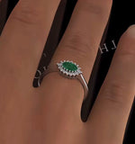 Emerald 6 X 4mm And Diamond 18k White Gold Ring  Fet21-gy